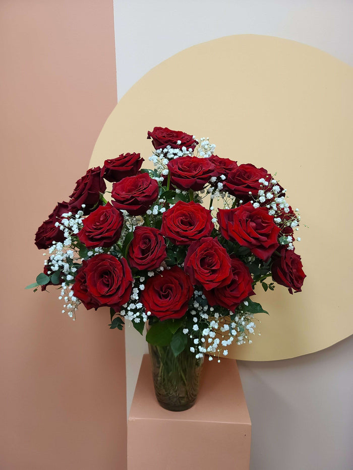 4 Dozen Roses in a vase_Flower Arrangement_Floral Fixx Design Studio_The Floral Fixx