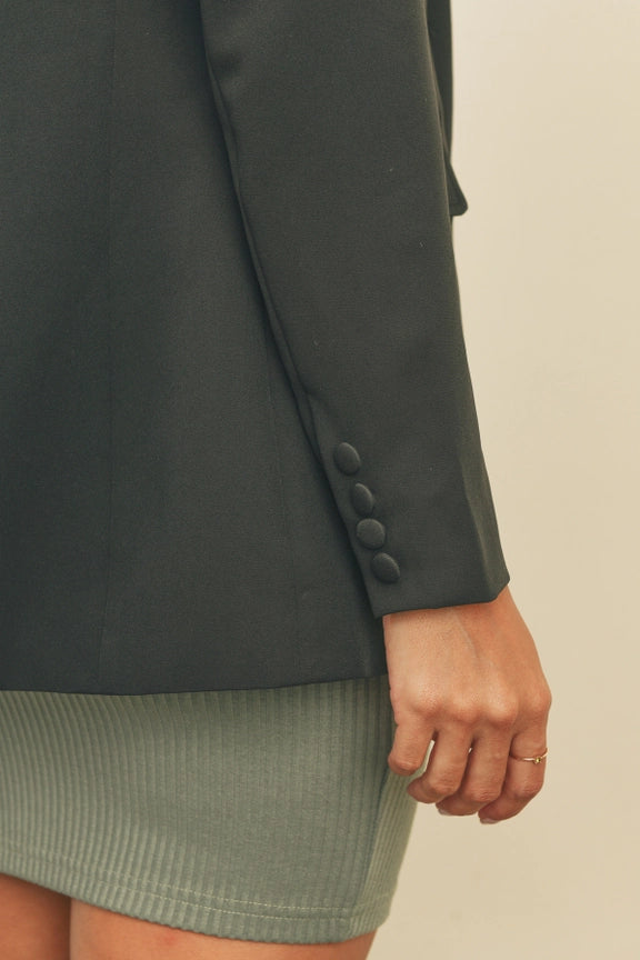 Dress Forum: On Point Blazer