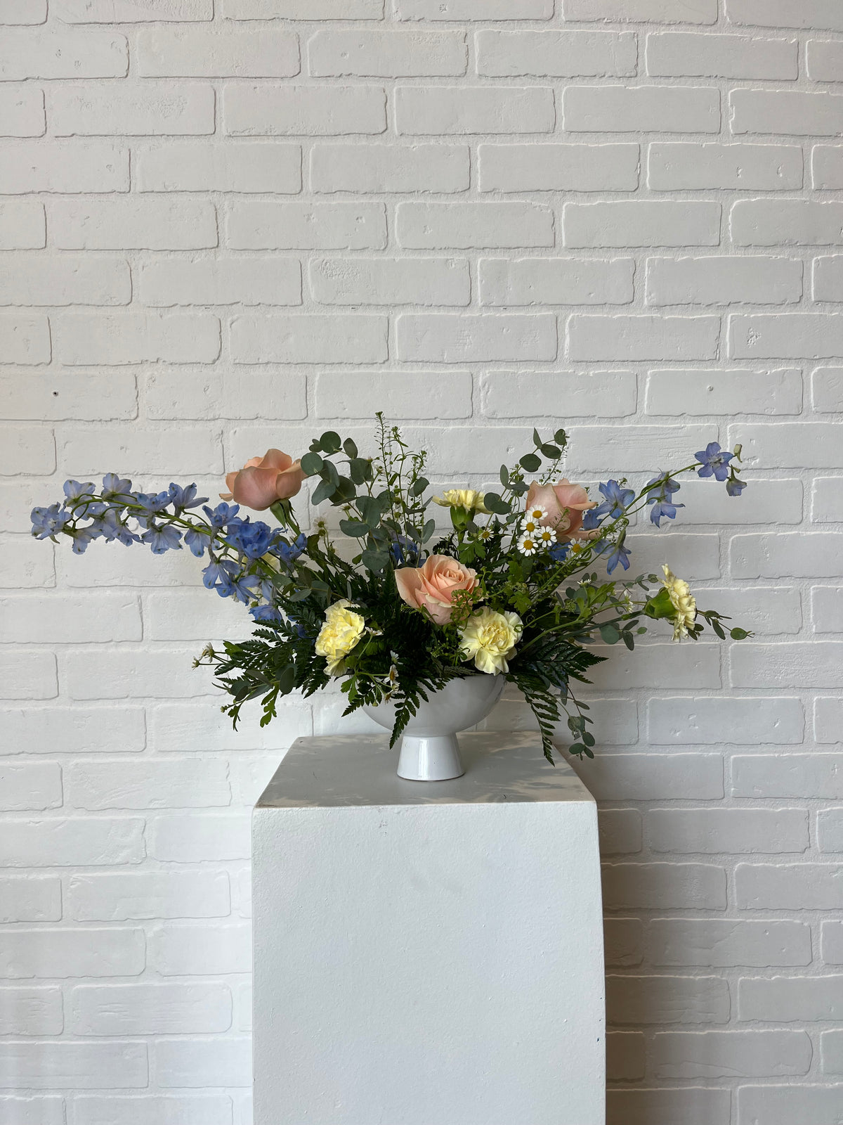 Lola Arrangement