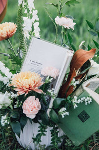 Book Lover__The Floral Fixx_The Floral Fixx