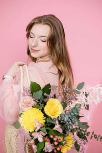 Monthly Cut Flower Bouquets Subscription_Deluxe ()_Flower Arrangement_Floral Fixx_The Floral Fixx