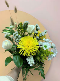 Pretty bouquet_Flower Arrangement_Floral Fixx_The Floral Fixx