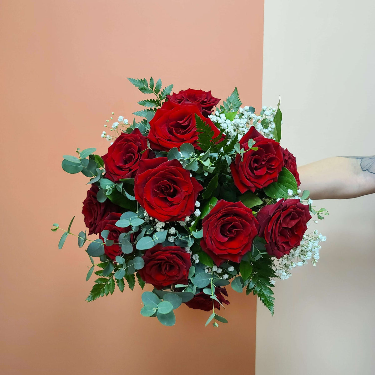 1 Dozen Rose Bouquet_Flower Arrangement_Floral Fixx Design Studio_The Floral Fixx