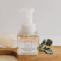 Fresh Wife Soap Company - Black Raspberry Foaming Soap