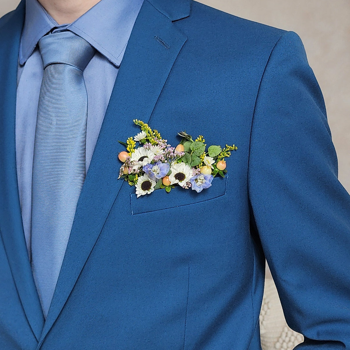 Prairie Meadow Pocket Boutonniere