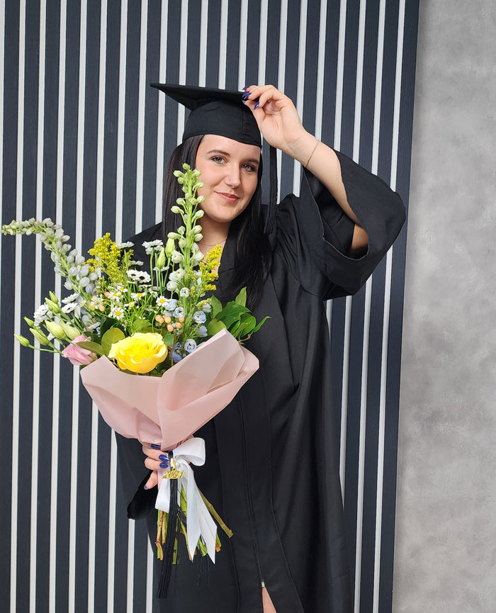 Smarty Petal Presentation Bouquet
