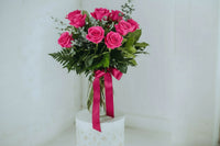 1 Dozen Roses in a Vase