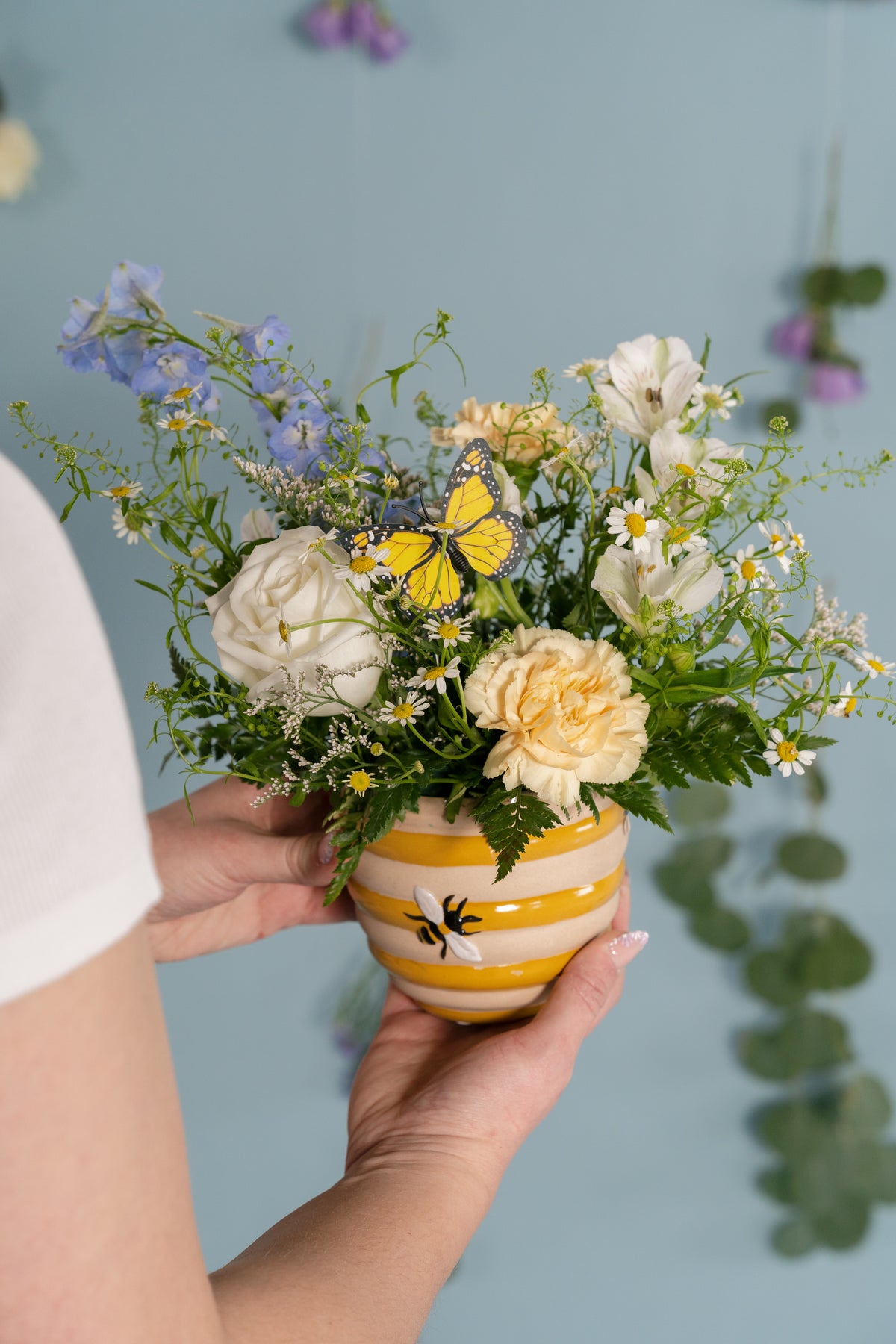 Blue Bee Happy Arrangement