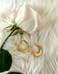 Harper Hoops_Earrings_Floral Fixx_The Floral Fixx
