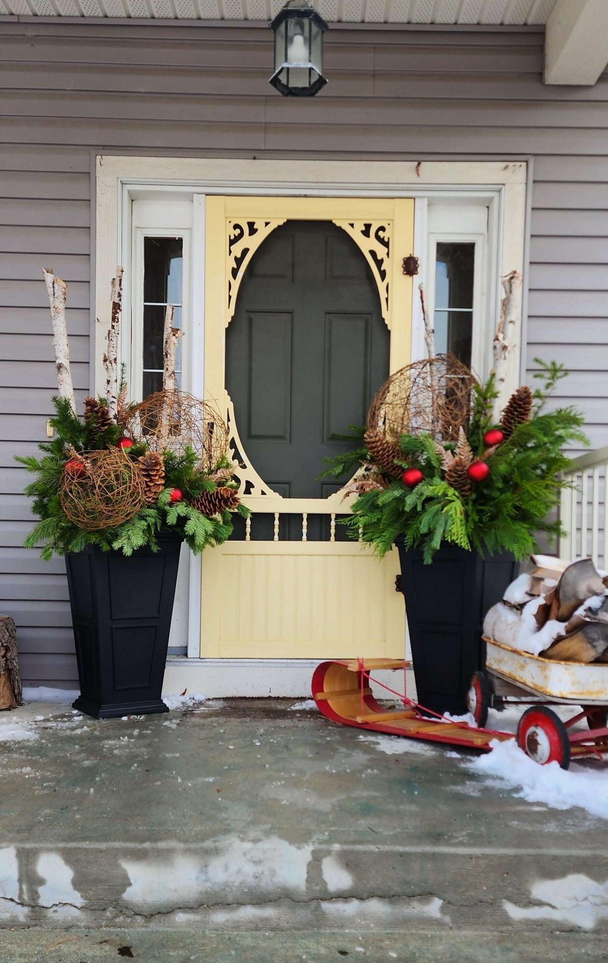 Hoilday Planter Program - Refillable Year after Year - Wicker Balls Accents_Holiday_The Floral Fixx_The Floral Fixx