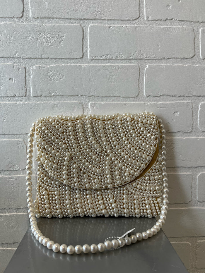 Pearl Shoulder Purse